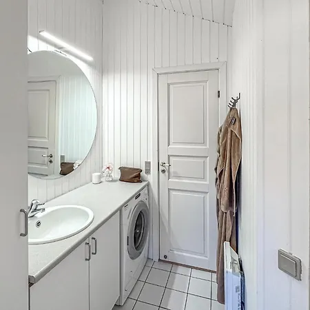3 Bedroom Cozy In Dom wakacyjny Thisted