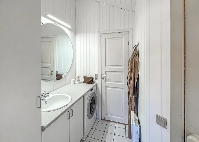 3 Bedroom Cozy In Holiday home Thisted