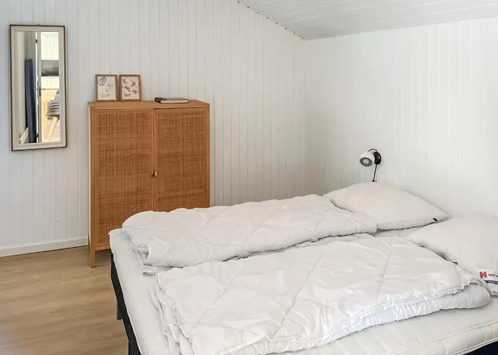 3 Bedroom Cozy In Holiday home *